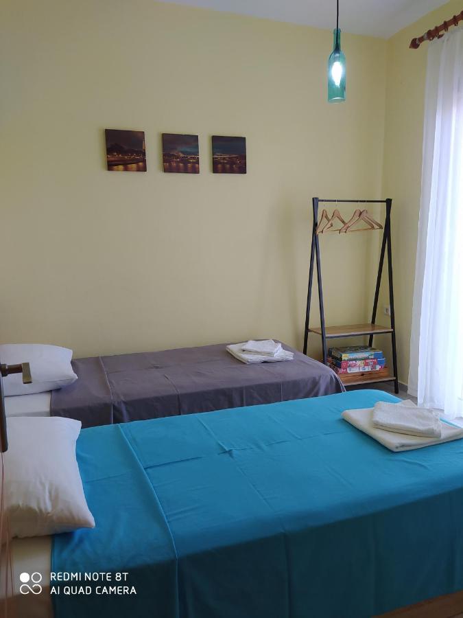 Sea And Sky Apartment เนอาเปรามอส ภายนอก รูปภาพ