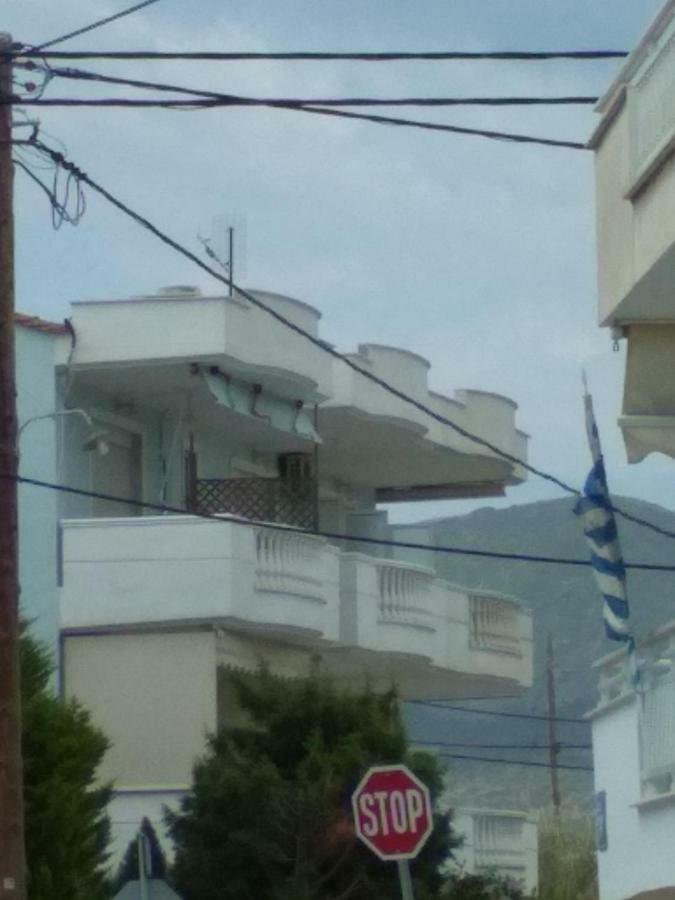 Sea And Sky Apartment เนอาเปรามอส ภายนอก รูปภาพ